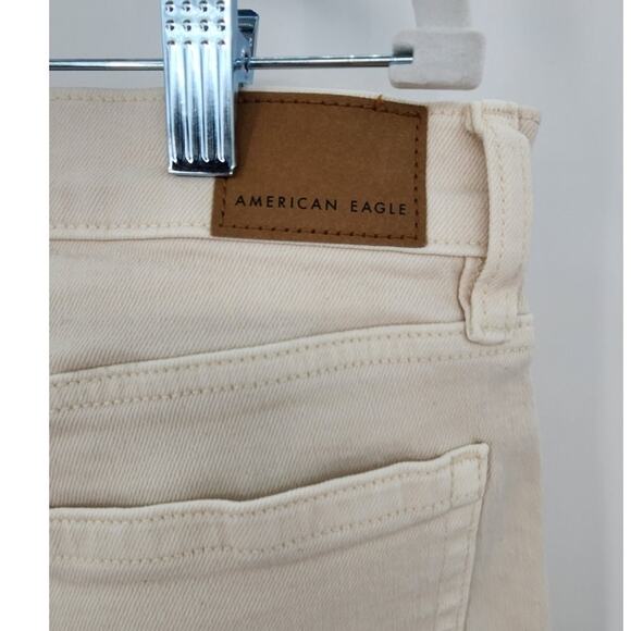 New NWOT American Eagle Super High Rise Straight Jeans Off White Size 12‎ - Picture 7 of 10